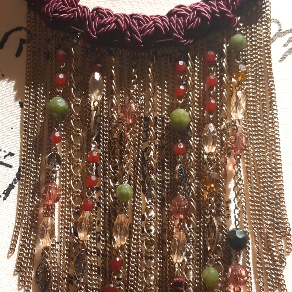 Dramatic Bib Necklace 🌟